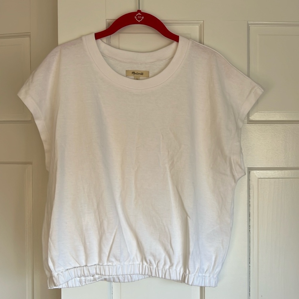 White Women's Short Sleeve Elastic Hem Tee